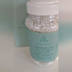 PartyLite White Decorative Sand
